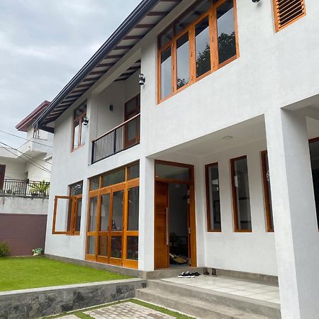 The Doctors Villa Ragama Bagian luar foto