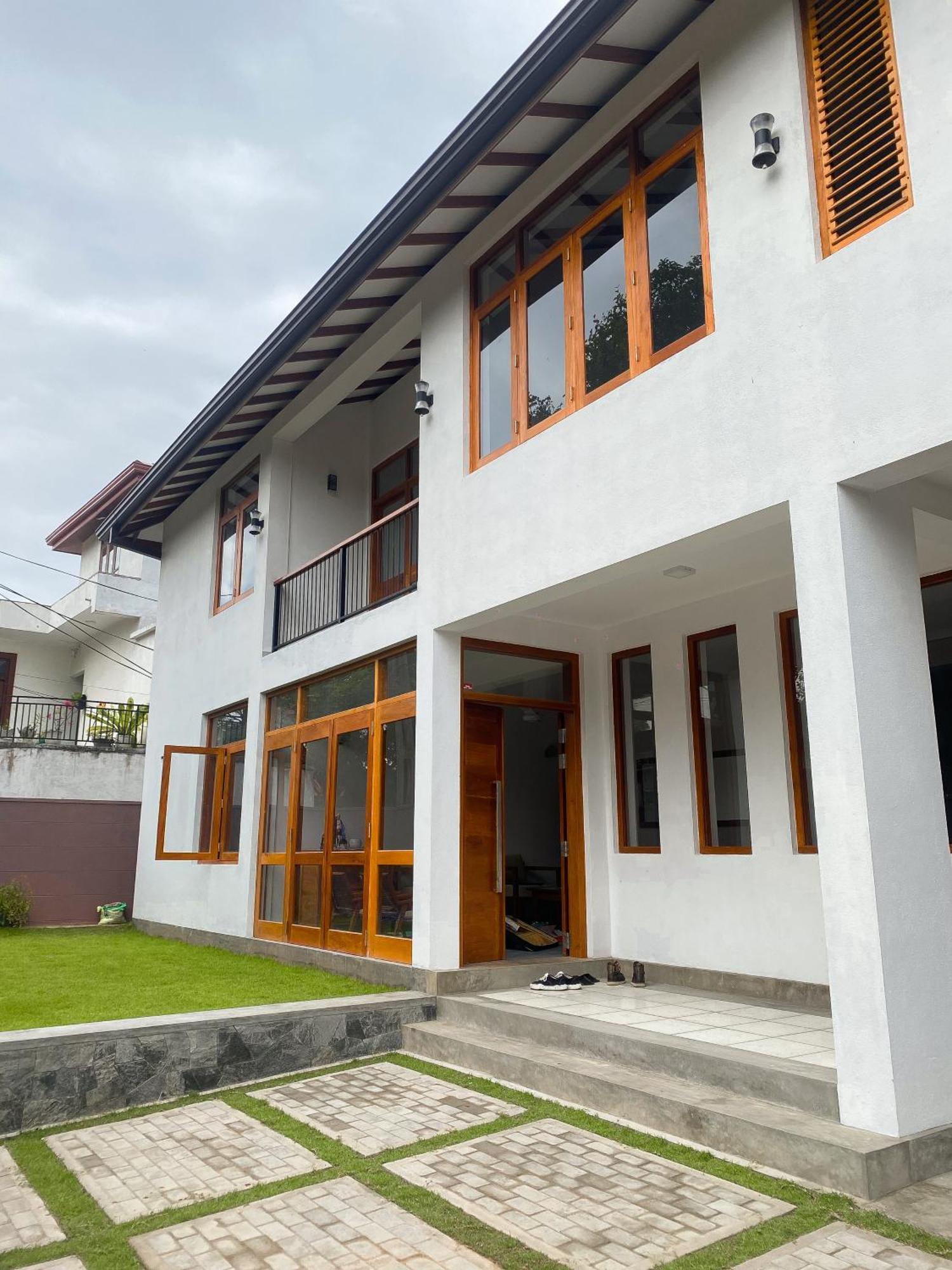 The Doctors Villa Ragama Bagian luar foto